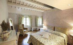 Urbino Resort - Tenuta Santi Giacomo e Filippo